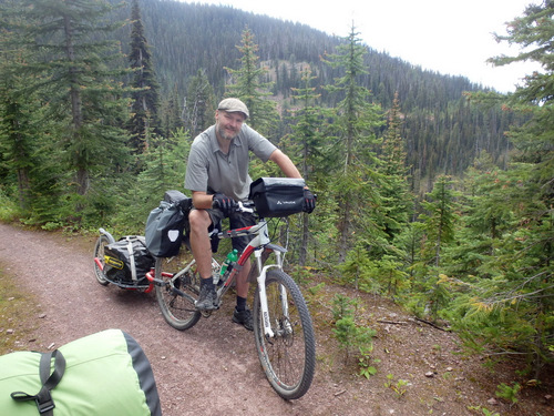 GDMBR: Franz (a German Visitor) rode his bike across and stopped to talk to us.